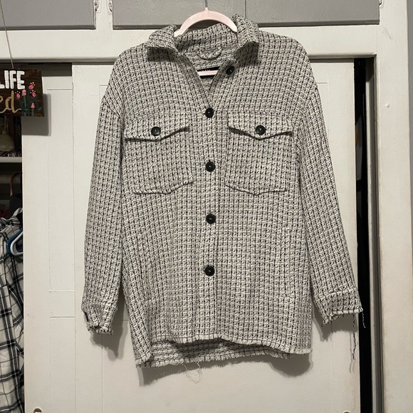 Zara Oversized Jacket - Picture 2 of 2